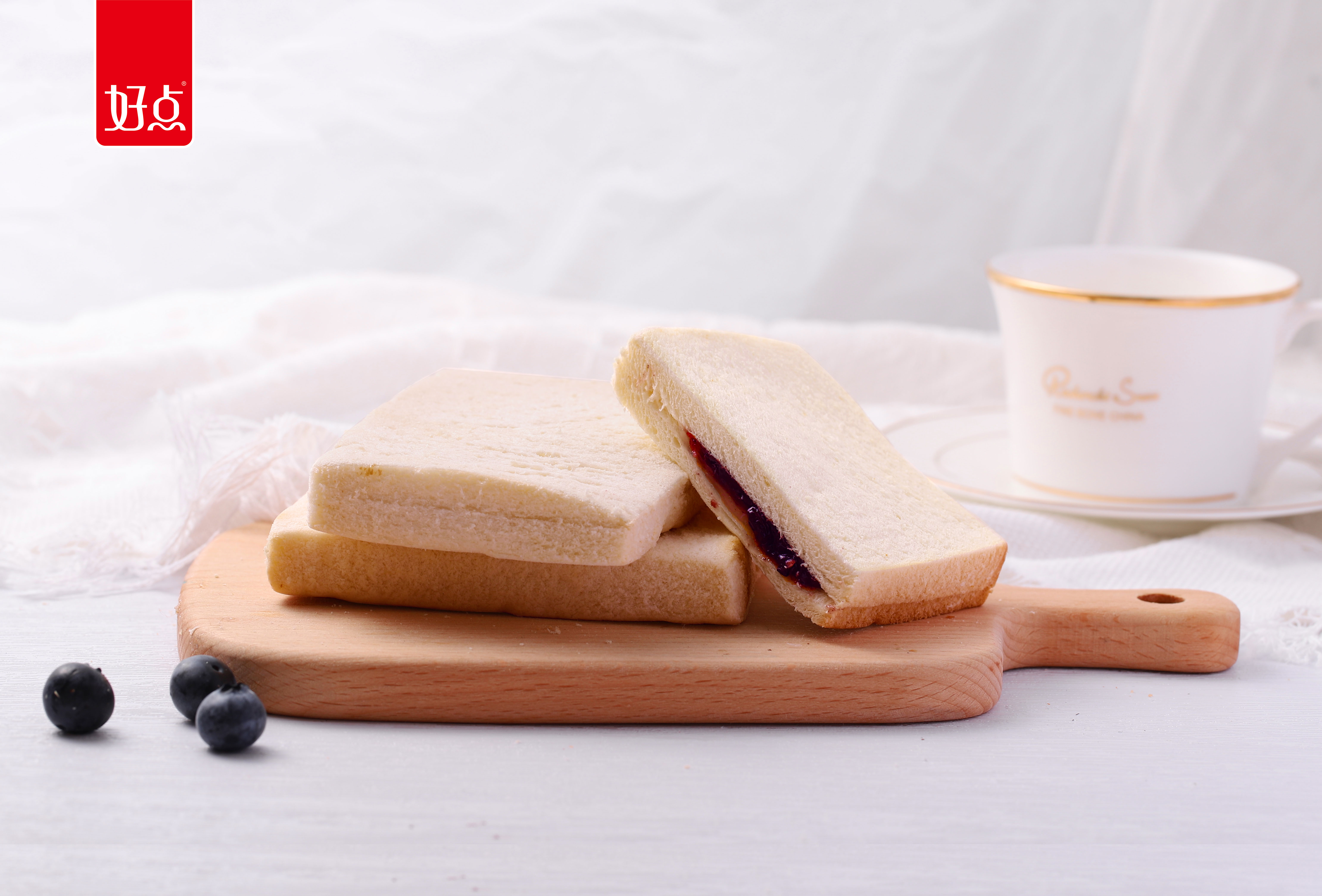 紫米面包  logo